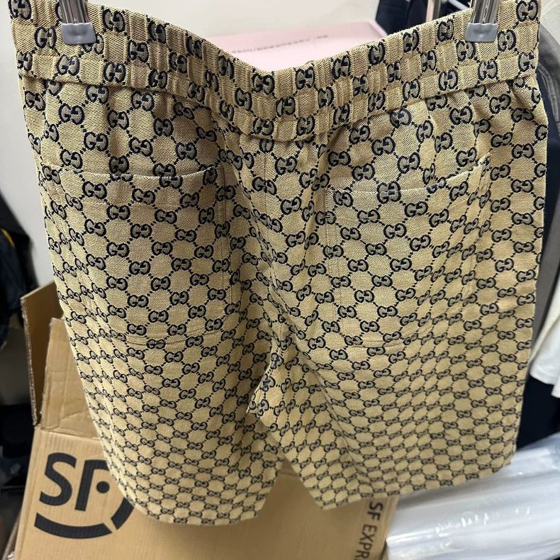 Gucci Gucci Full-print shorts Size US 30 / EU 46 - 2 Thumbnail
