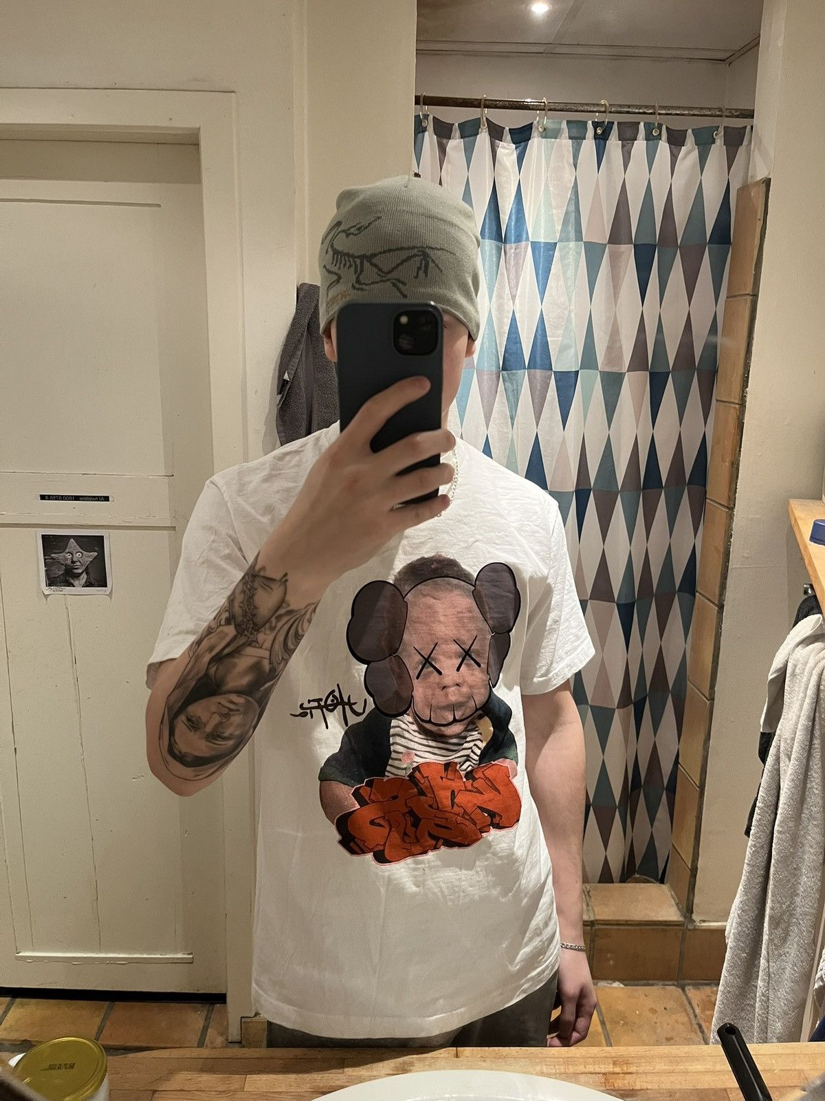 Fragment Design × Kaws × Travis Scott Travis scott x Kaws Size US M / EU 48-50 / 2 - 1 Thumbnail