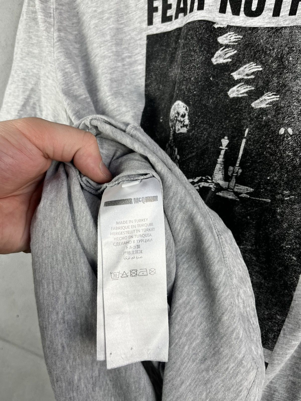 Alexander McQueen McQ skull t shirt fear nothing Size US XL / EU 56 / 4 - 7 Thumbnail