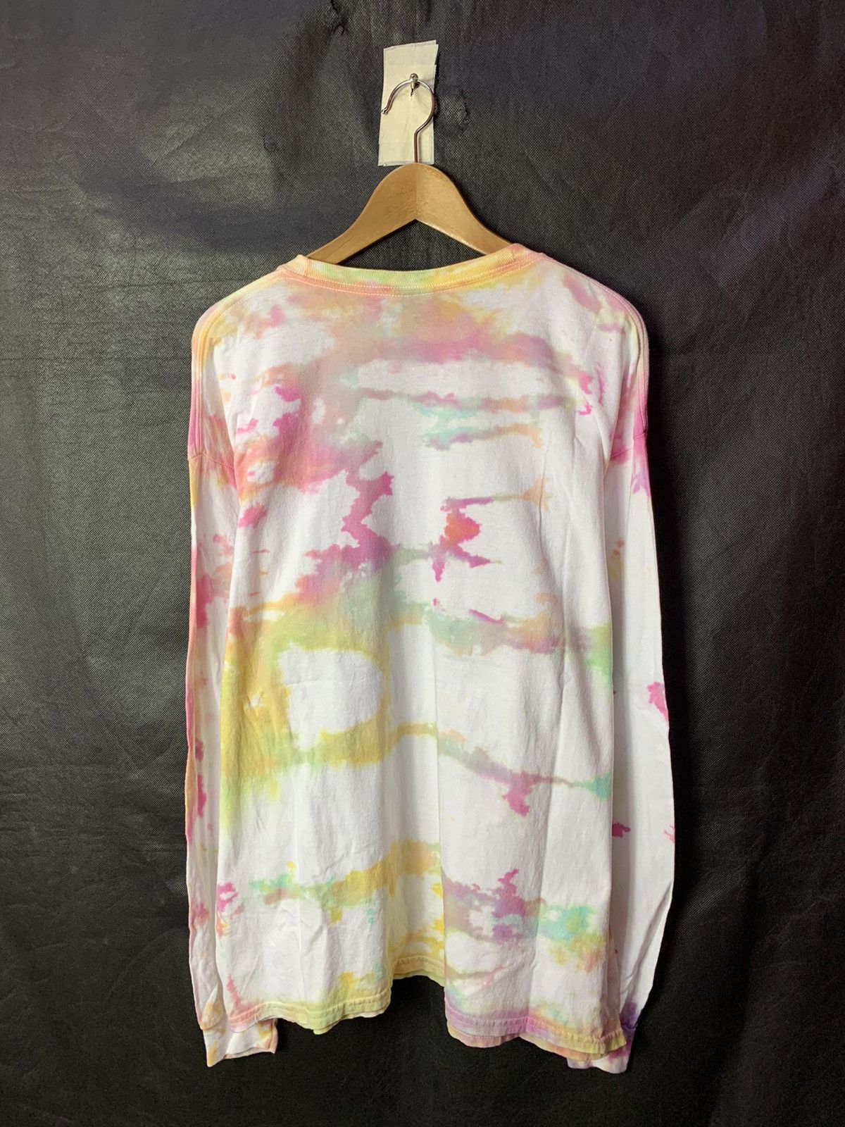 Band Tees Rare! Beavis Butthead MTV x ACDC Band Tee Tie Dye Size US XL / EU 56 / 4 - 9 Thumbnail