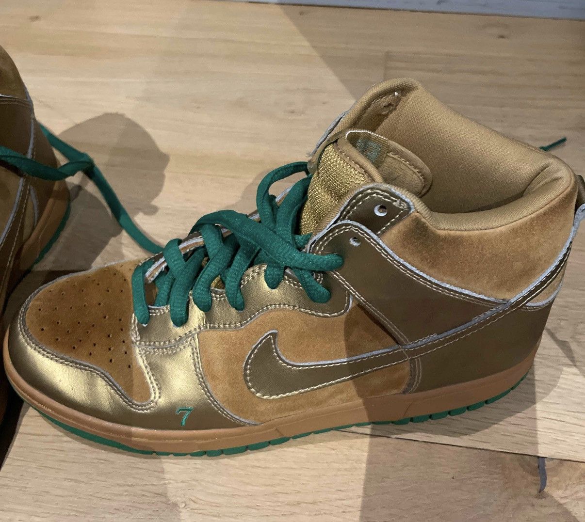 Nike Nike Dunk High Pro SB 'Lucky' Size US 8 / EU 41 - 6 Thumbnail