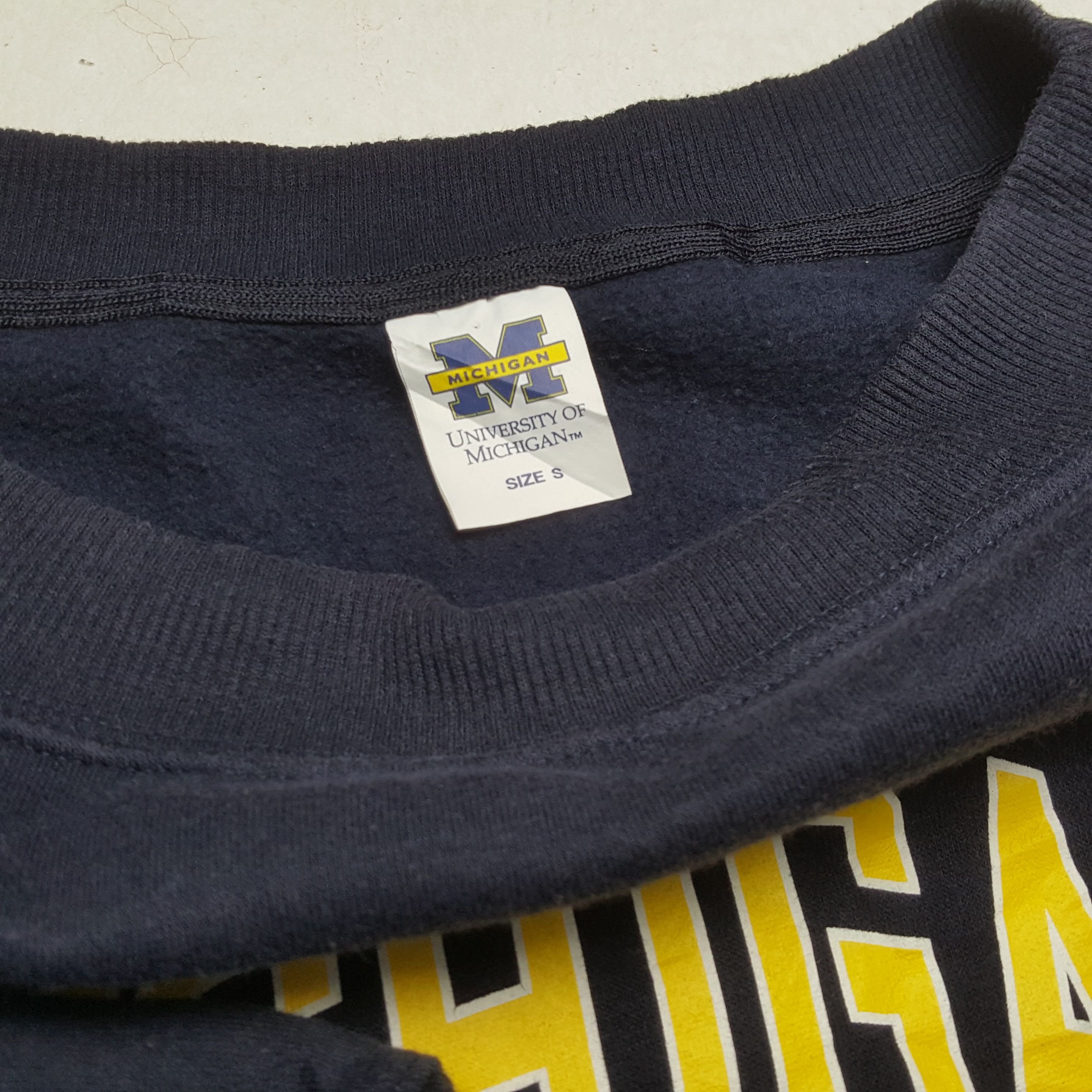 Vintage × Wolverine Vintage UNIVERSITY OF MICHIGAN WOLVERINES Promo Sweatshirts Size XS / US 0-2 / IT 36-38 - 11 Thumbnail