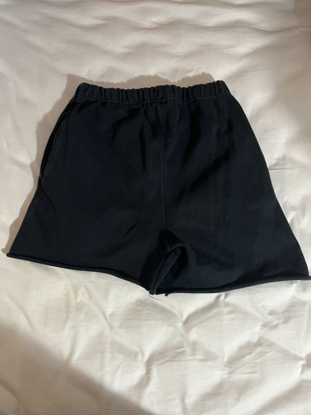 Other Chinatown rainbow rhinestone shorts Size US 30 / EU 46 - 9 Thumbnail