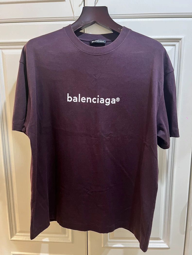 Balenciaga Balenciaga Purple logo short sleeve t-shirt Size US M / EU 48-50 / 2 - 1 Thumbnail