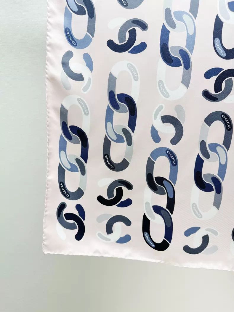 Chanel Chanel Silk scarf Size ONE SIZE - 3 Thumbnail