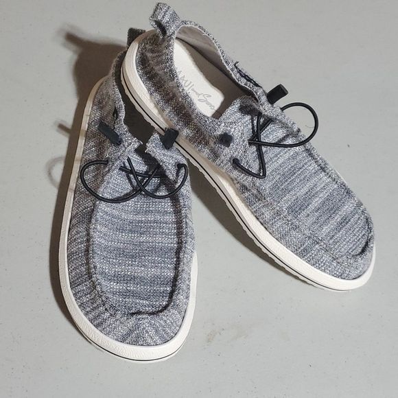 Maui and Sons Maui and Sons Slipon Sz. 8 Shoes Size US 8 / EU 41 - 2 Thumbnail