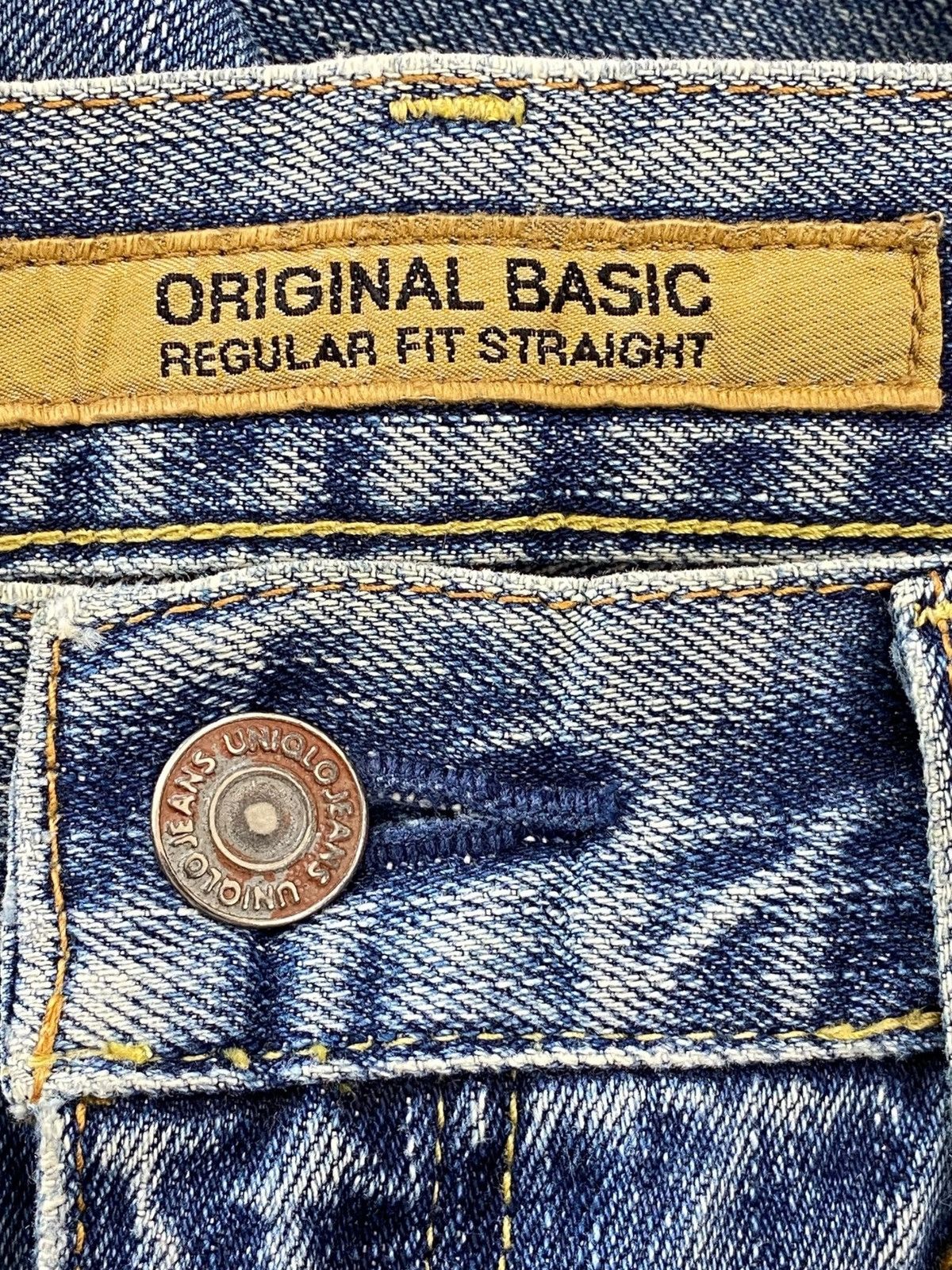 Uniqlo Uniqlo Faded Wash Whiskered Style Straight Leg Jeans Size US 31 - 10 Thumbnail