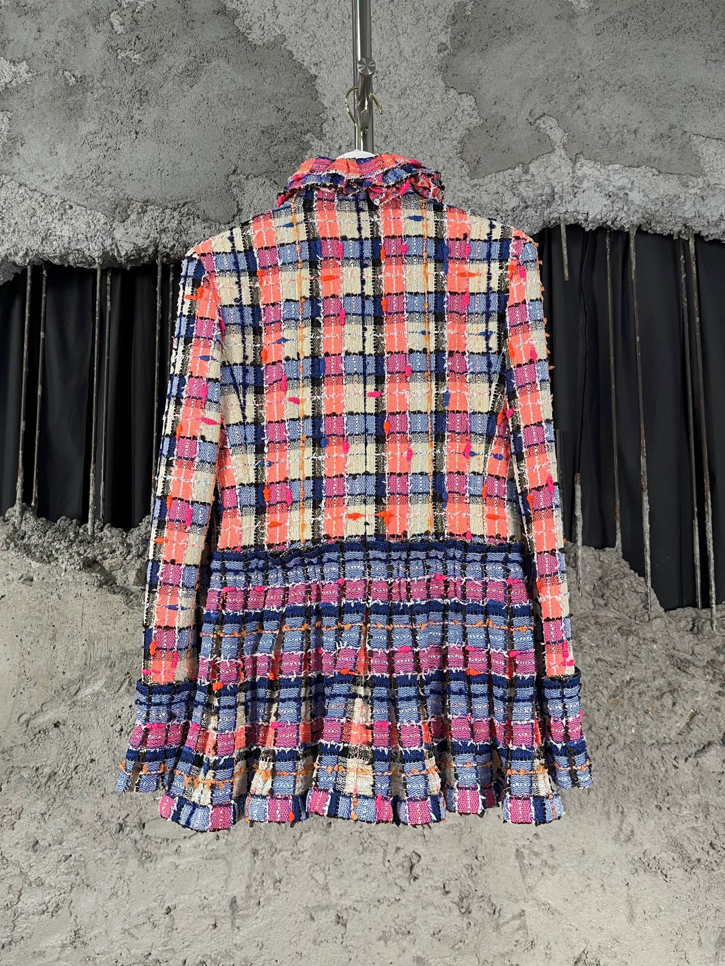 Chanel Chanel Runway Pleated Ruffle Jacket 34 99 New Size XS / US 0-2 / IT 36-38 - 2 Thumbnail