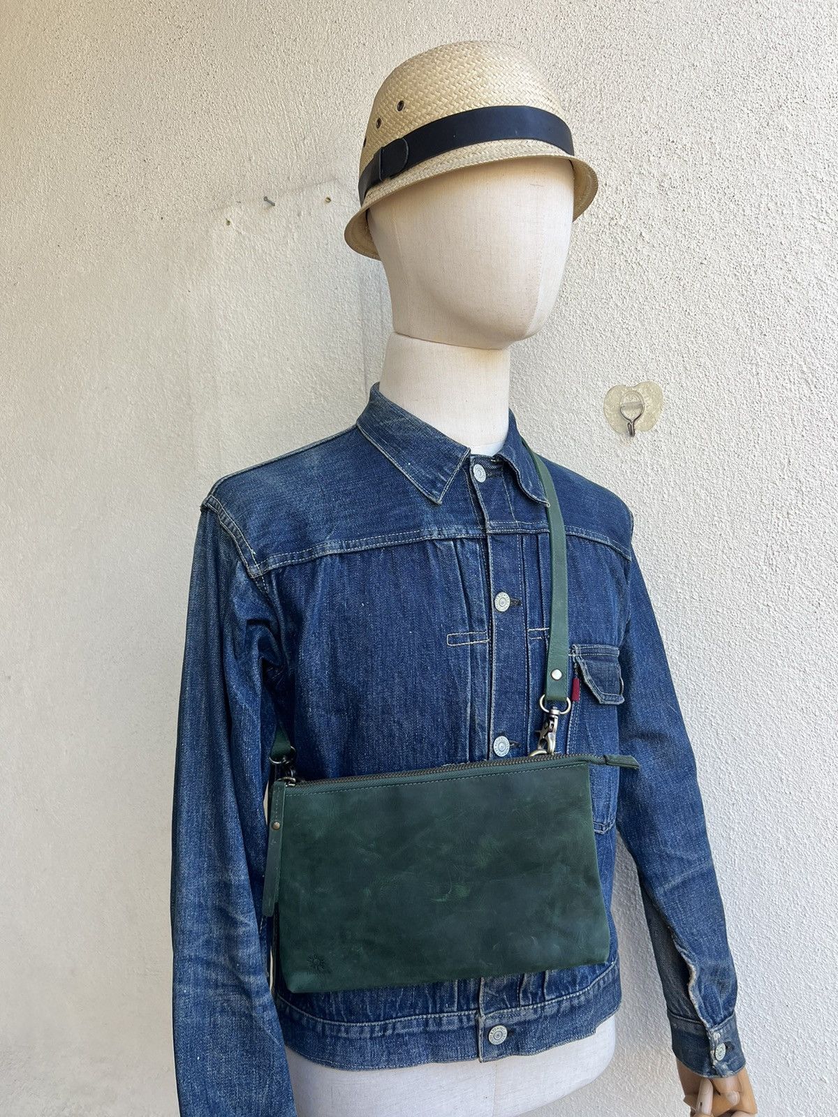 Leather Hallelujah Japan Scratches Patina Leather Sacoche Bag Size ONE SIZE - 1 Thumbnail