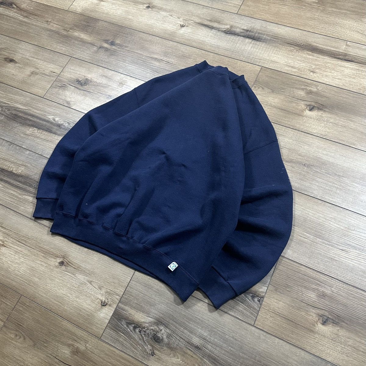 Other Vintage 90s Discus Athletic Navy Blank Crewneck Sweatshirt Size US XL / EU 56 / 4 - 3 Thumbnail