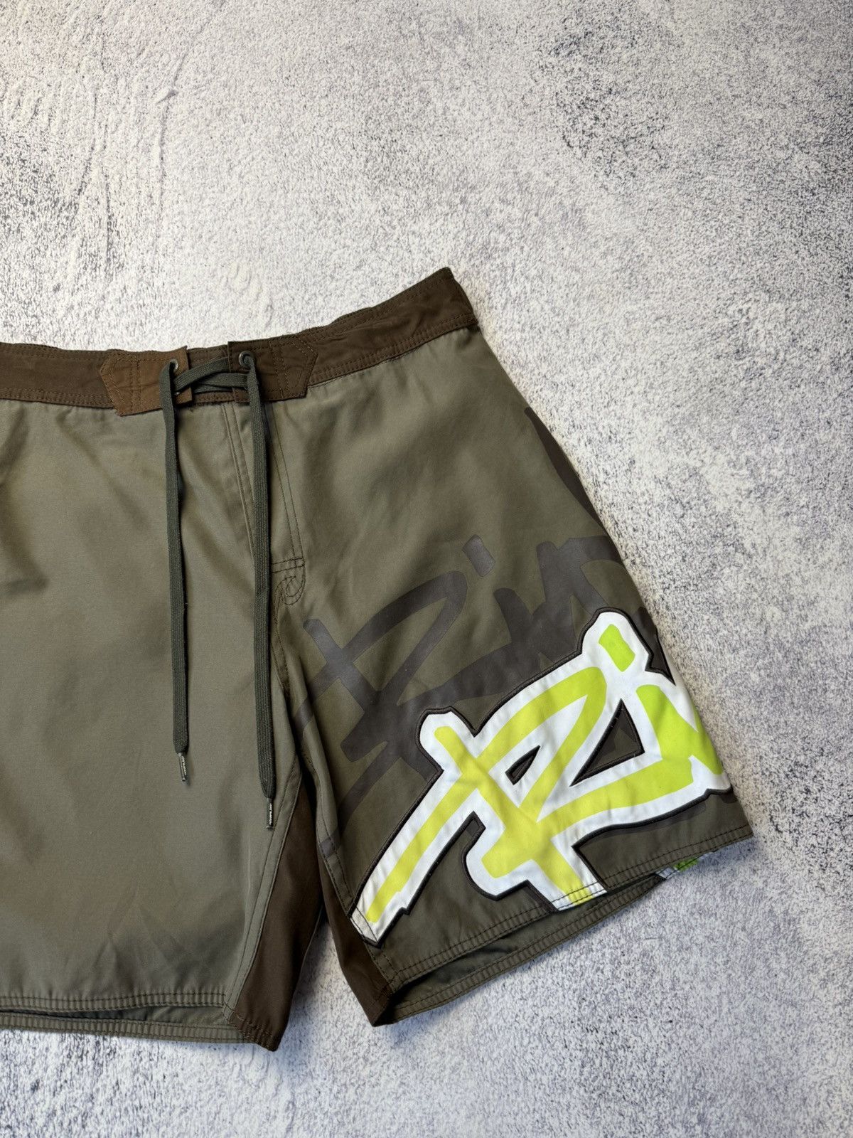 Rip Curl Vintage Rip Curl Big Logo Nylon Shorts USA OOs Size US 34 / EU 50 - 3 Thumbnail