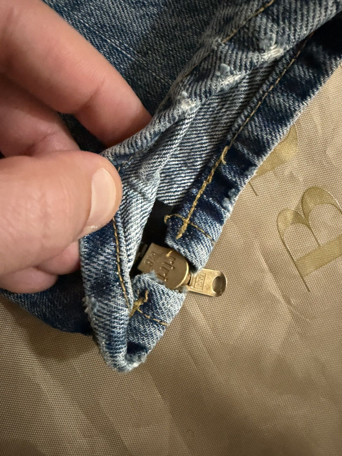 Fear of God Fear Of God 5th Collection Vintage Wash Denim Size 34 Size US 34 / EU 50 - 5 Thumbnail