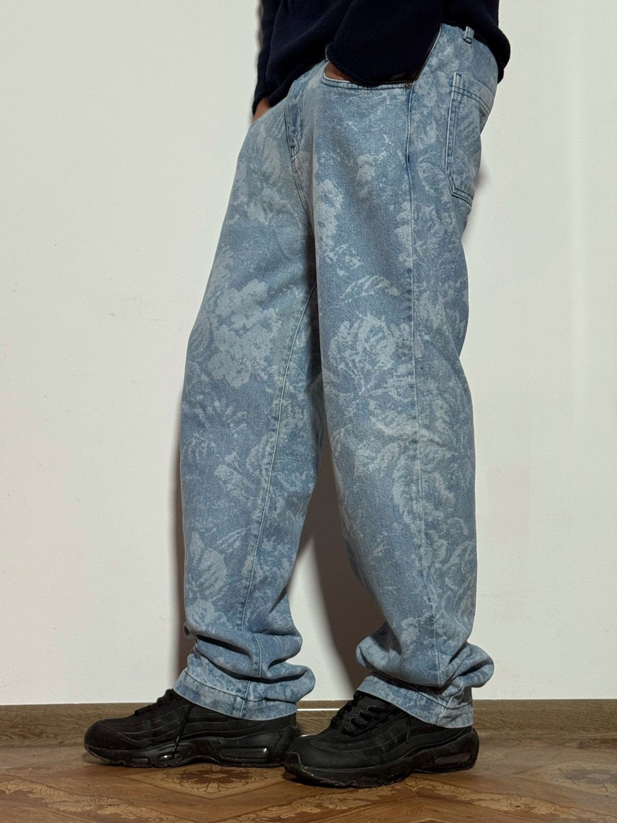 Jaded London Jaded London Flowers Skater Fit Light Blue Jeans y2k Size US 32 / EU 48 - 2 Thumbnail