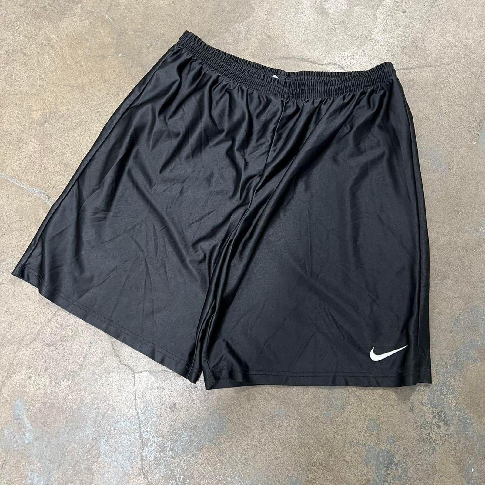 Nike Satin Nike Shorts size xl grunge baggy fit dark black y2k Size US 36 / EU 52 - 2 Thumbnail
