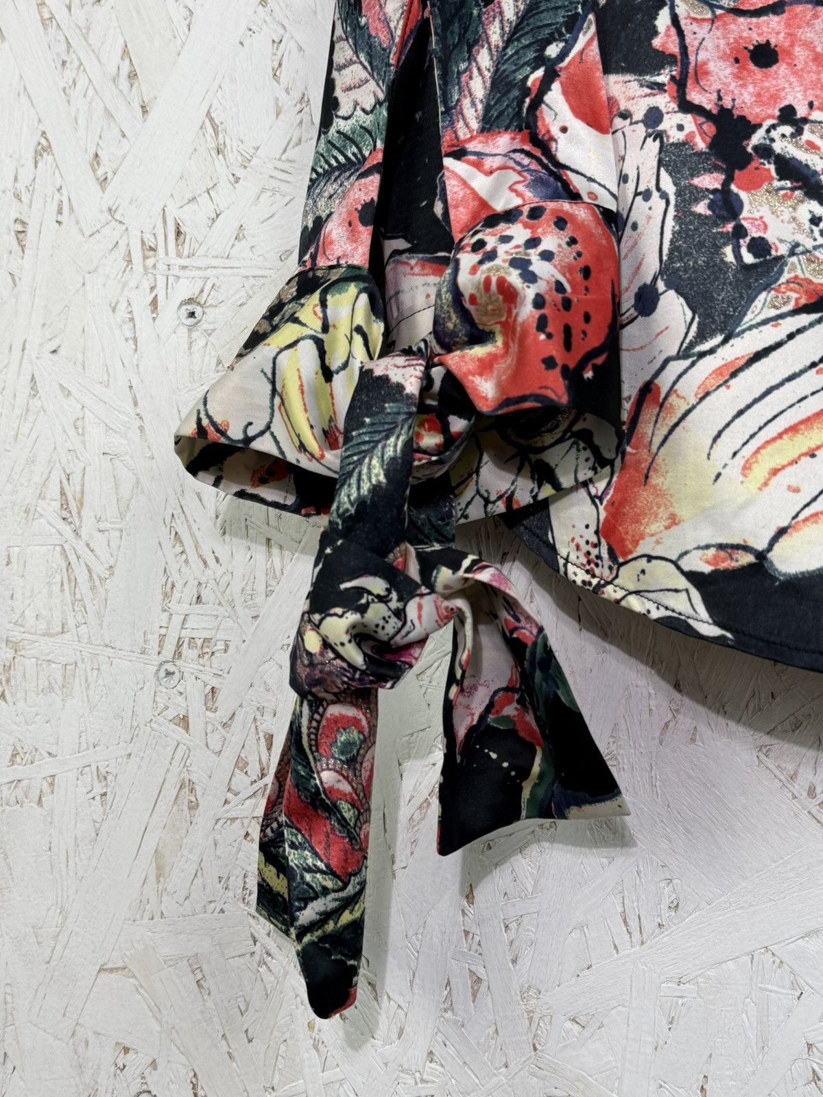 Just Cavalli Vintage Just Cavalli SS06 Floral Print Satin Shirt Blouse Size M / US 6-8 / IT 42-44 - 4 Thumbnail