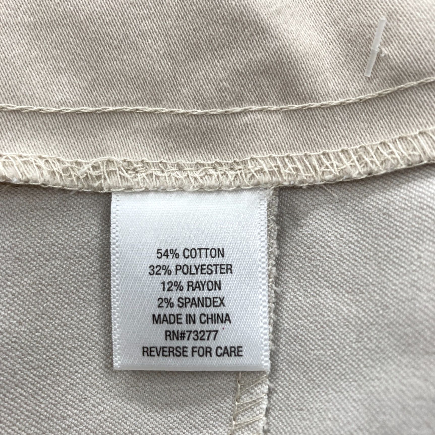 Croft & Barrow Croft & Barrow The Effortless Stretch Capri Women's 6 Beige Pull On NWT Slim Straight Capris for Women Size ONE SIZE - 7 Thumbnail