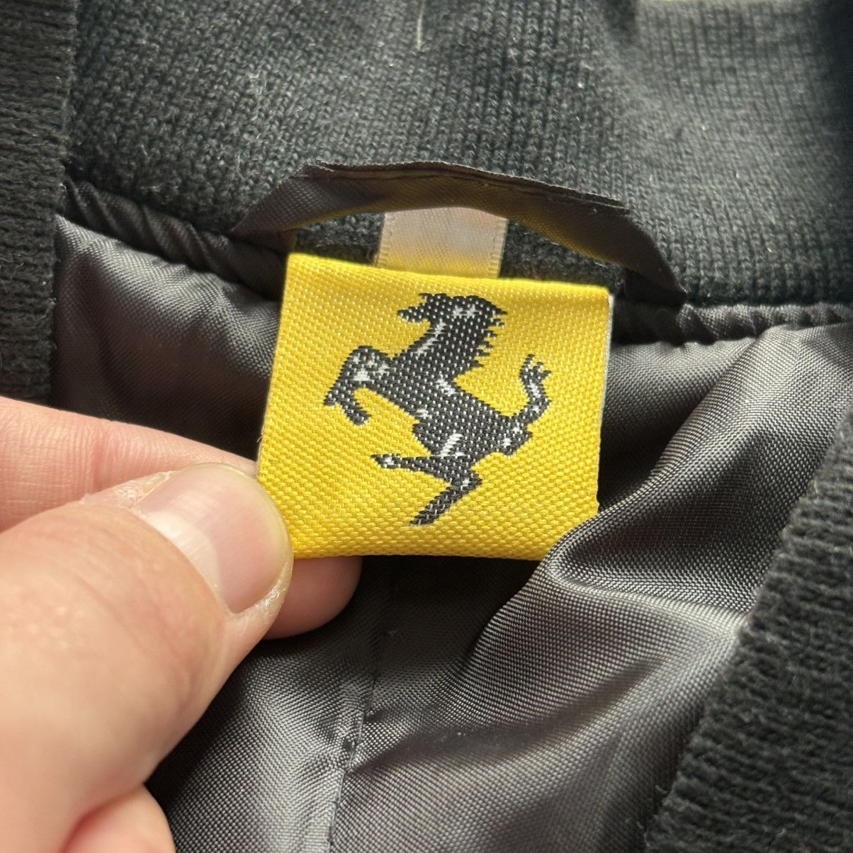 Ferrari Ferrari Malboro Vintage 90’s bomber jacket y2k rap swag Size US XL / EU 56 / 4 - 5 Thumbnail