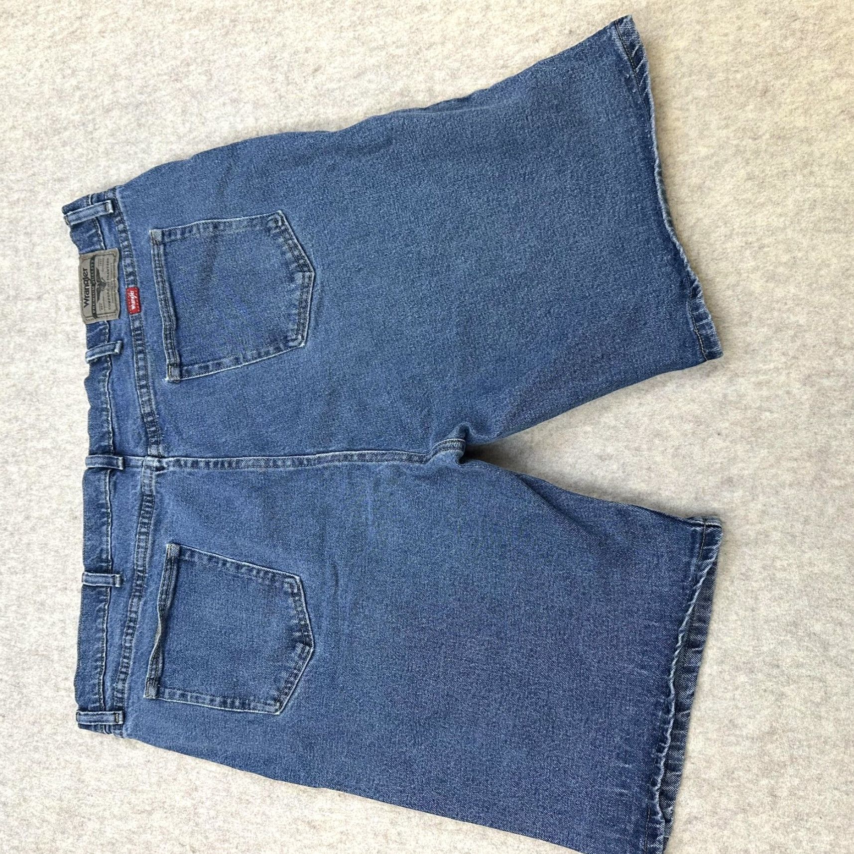 Wrangler Wrangler Shorts Mens 38 Blue Denim Bermuda 5-Pocket Zip Fly Raw Hem Jorts Casual Cotton Denim Size US 38 / EU 54 - 5 Thumbnail