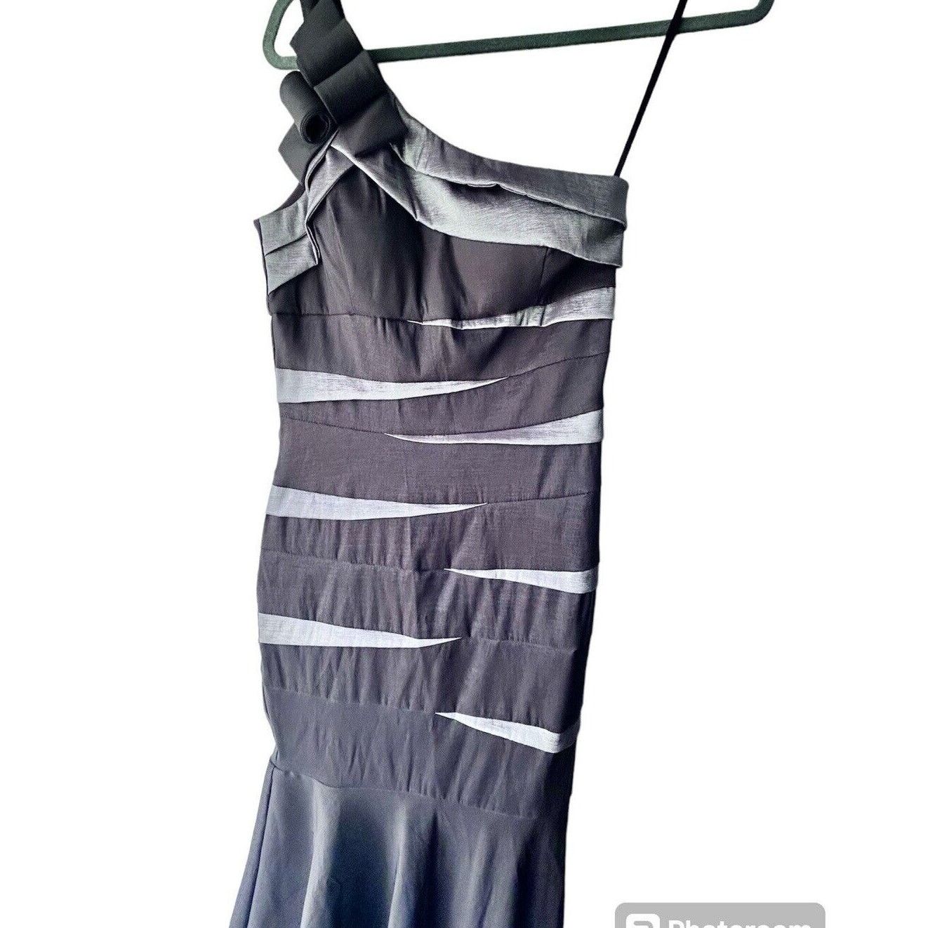 Other Betsy & Adam Black Gray Stretch One Shoulder Mermaid Gown 8 Size M / US 6-8 / IT 42-44 - 1 Thumbnail