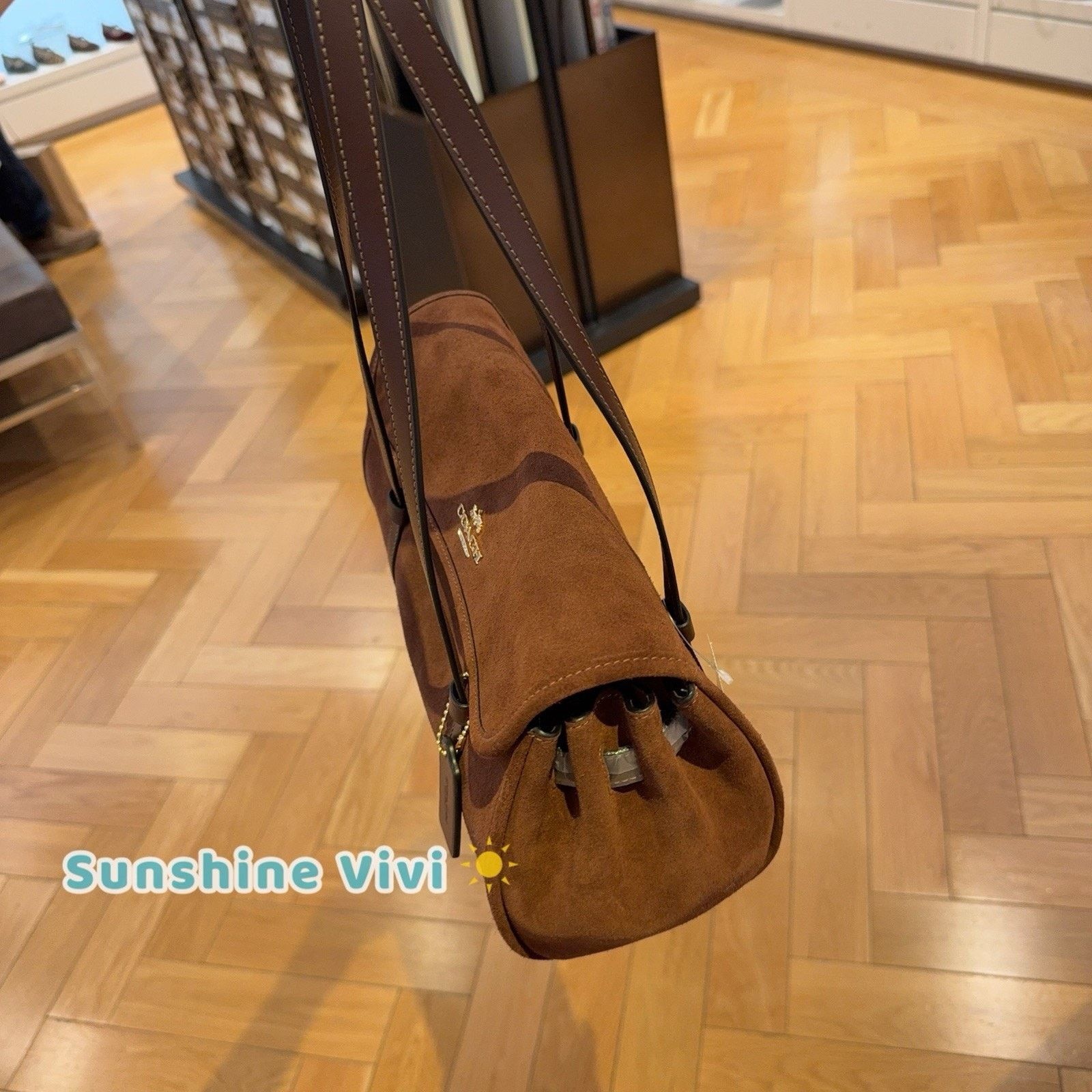 Coach NWT Coach Bridget Shoulder Bag CDB06 Vintage Brown/Maple Size ONE SIZE - 4 Thumbnail