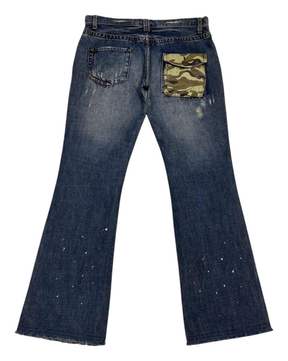If Six Was Nine [a:r] Flared Jeans Camo Back Pocket Distressed Denim Jeans Size US 32 / EU 48 - 2 Thumbnail