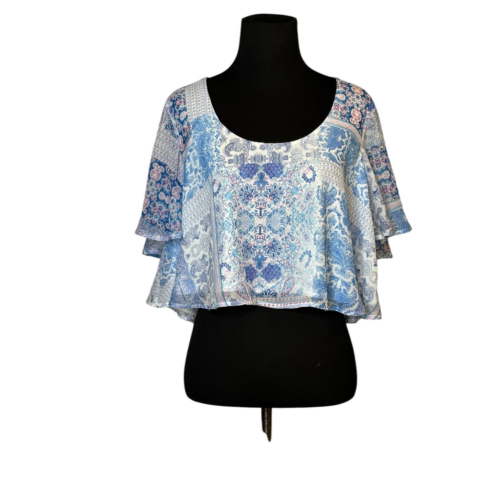 Show Me Your MuMu Show me your Mumú white blue print cropped blouse size XS Size XS / US 0-2 / IT 36-38 - 20 Thumbnail