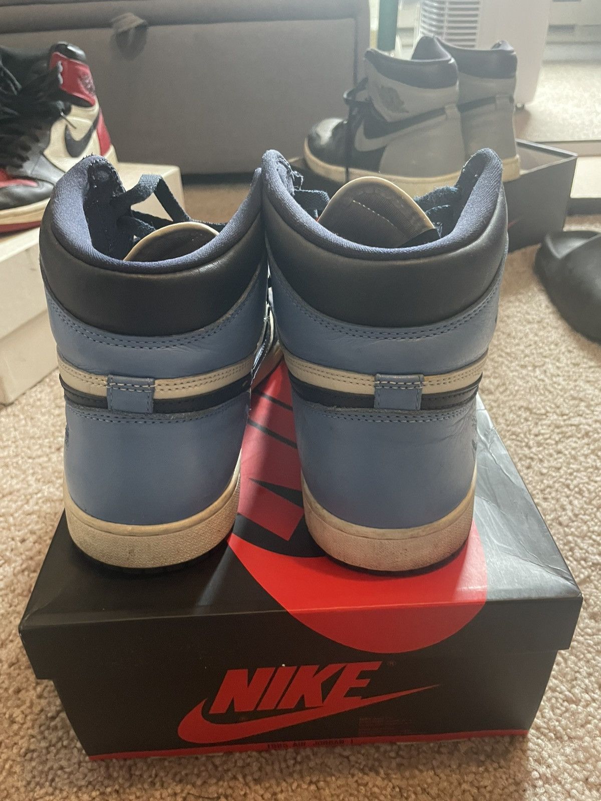 Nike Jordan 1 Retro High Obsidian Size 11 Size US 11 / EU 44 - 3 Thumbnail