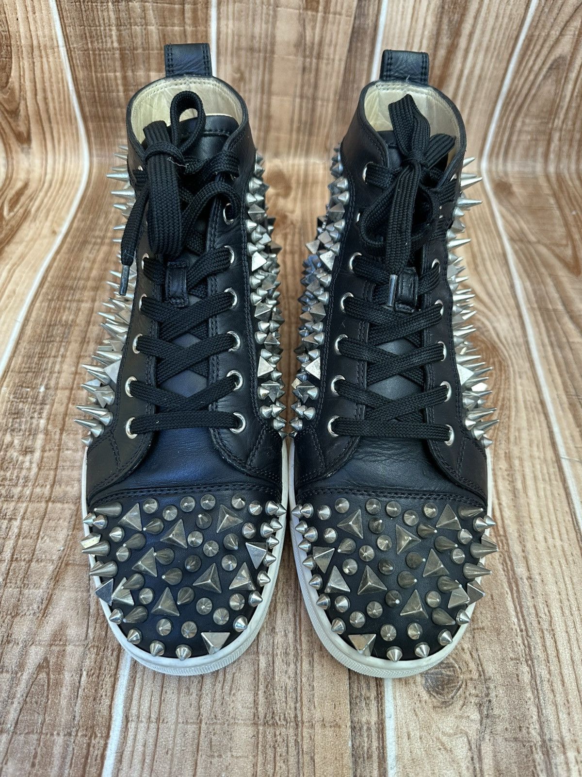 Christian Louboutin Christian Louboutin Louis Spikes Black Hightop Sneaks Size US 7.5 / EU 40-41 - 4 Thumbnail