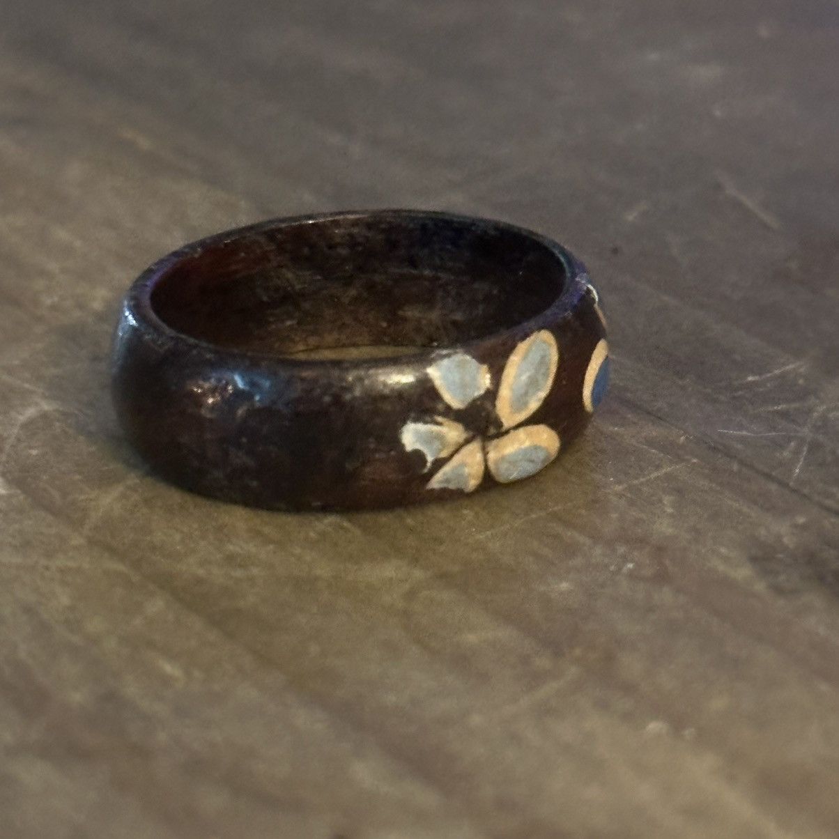 Vintage Vintage wooden painted flower ring Size ONE SIZE - 5 Thumbnail