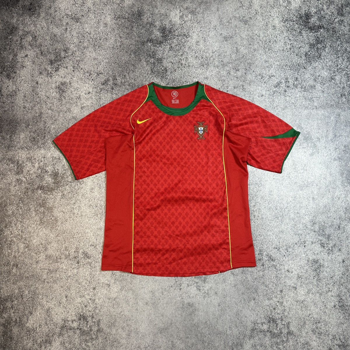 Nike Vintage Nike Portugal Soccer Jersey Blokecore Rare USA Style Size US L / EU 52-54 / 3 - 1 Thumbnail