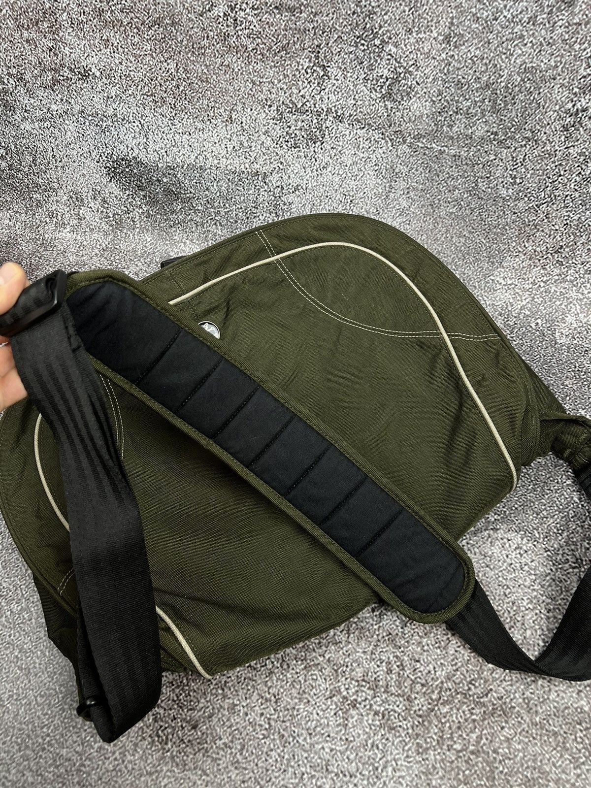 Crumpler Crumpler Clear Runway Laptop messenger multipocket bag olive Size ONE SIZE - 14 Thumbnail