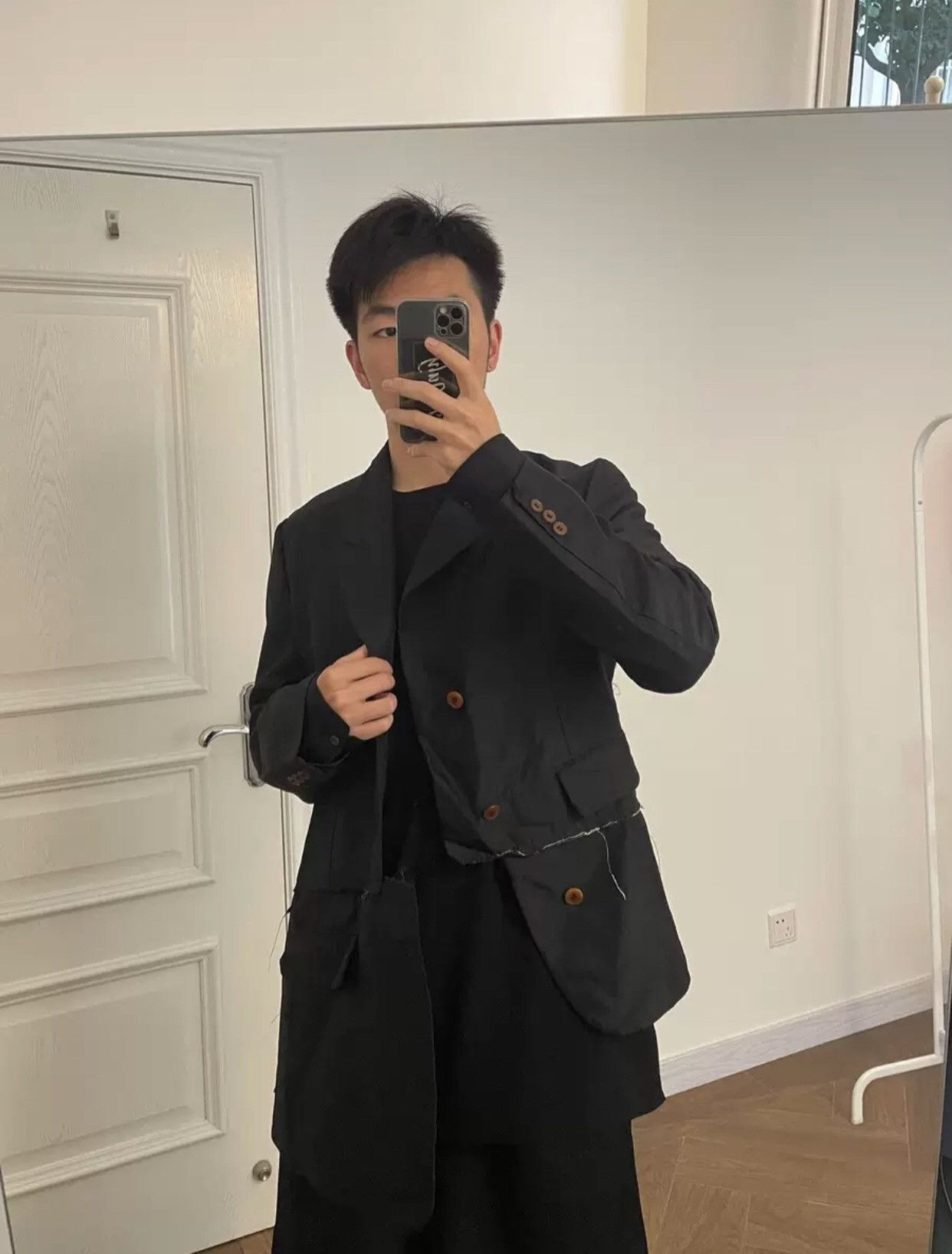 Comme des Garcons Black displaced deconstruction suit 2412-Nextarrow Size 40S - 3 Thumbnail