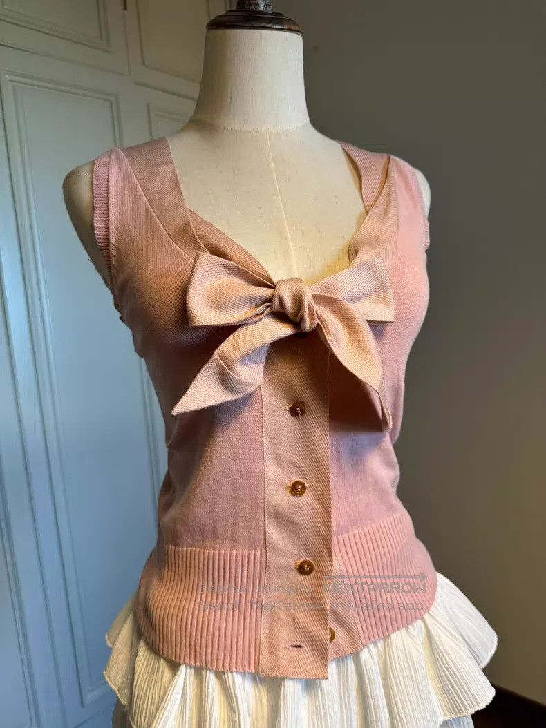 Vivienne Westwood Vivienne Westwood Pink bow tie ribbon knitted sweater vest Size M / US 6-8 / IT 42-44 - 4 Thumbnail