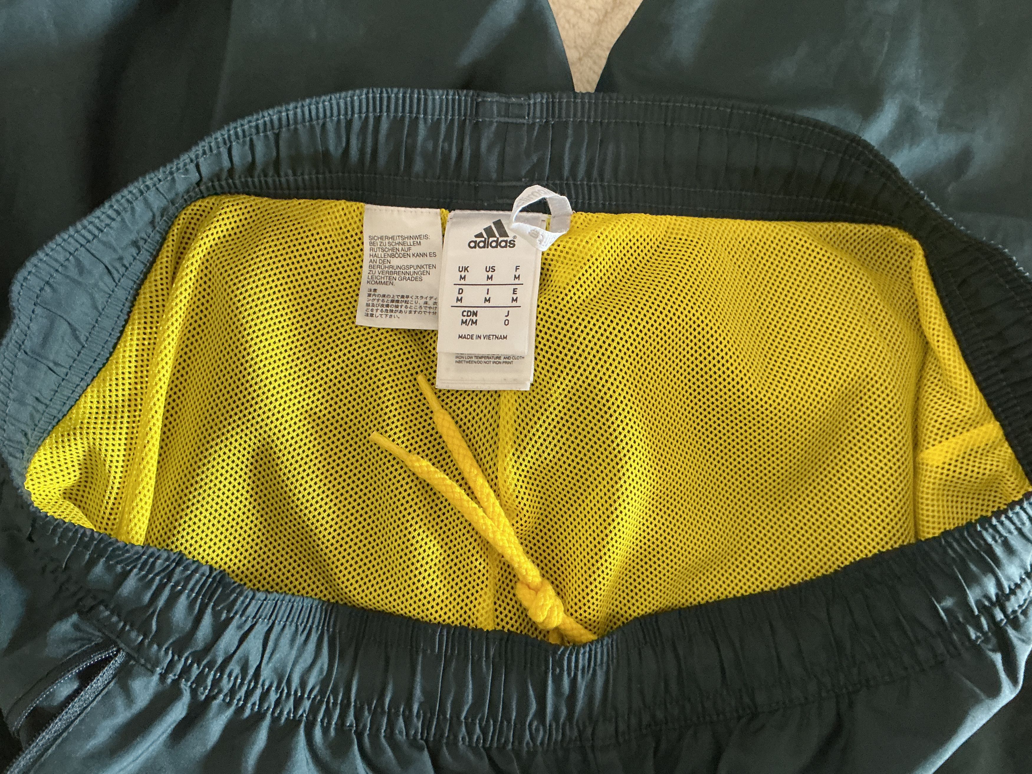 Adidas Adidas Y2K Track Set –Jacket L + Pants M – Excellent Conditi Size US L / EU 52-54 / 3 - 17 Thumbnail