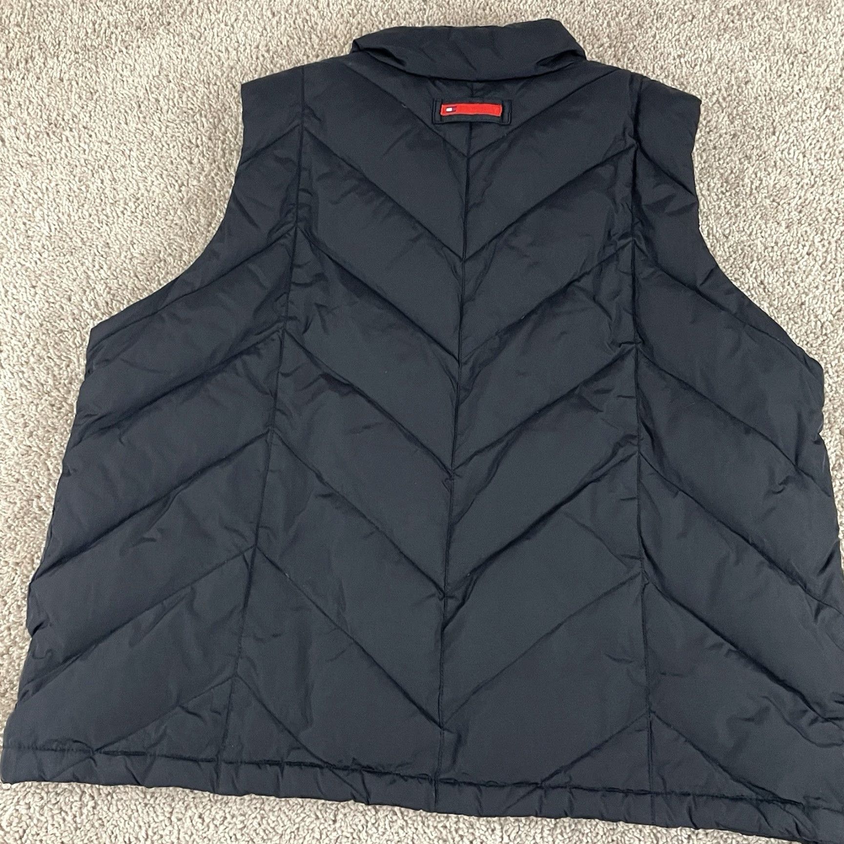 Tommy Hilfiger VINTAGE Tommy Hilfiger Vest Mens XL Down Puffer Black Full Zip 2000 Y2K 90s R1 Size US XL / EU 56 / 4 - 4 Thumbnail