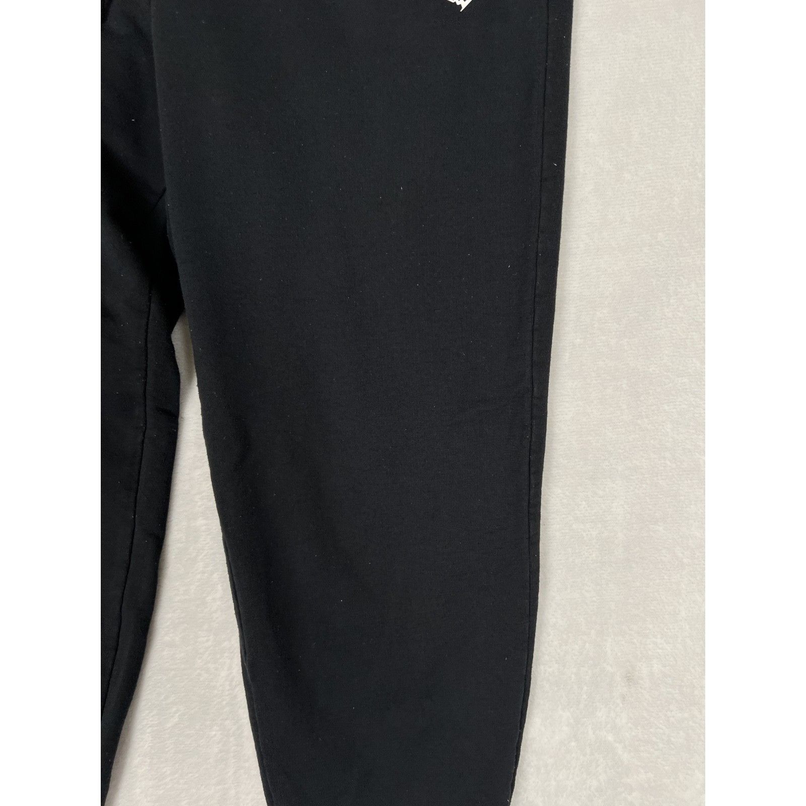 Gymshark Gymshark Black Pants Size Small Tapered Cuff Gym Size US 28 / EU 44 - 3 Thumbnail