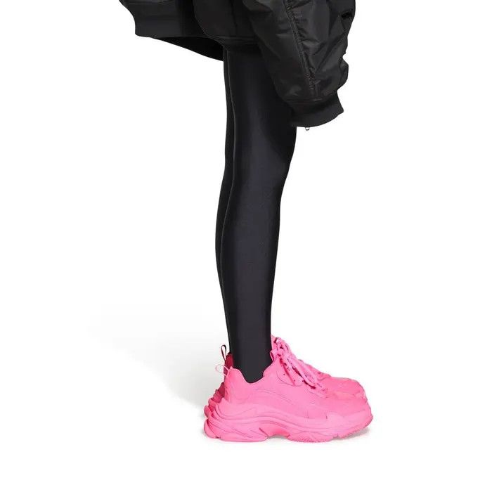 Balenciaga o1bcso1str0126 Triple S Sneakers in Pink Size US 7 / IT 37 - 9 Thumbnail