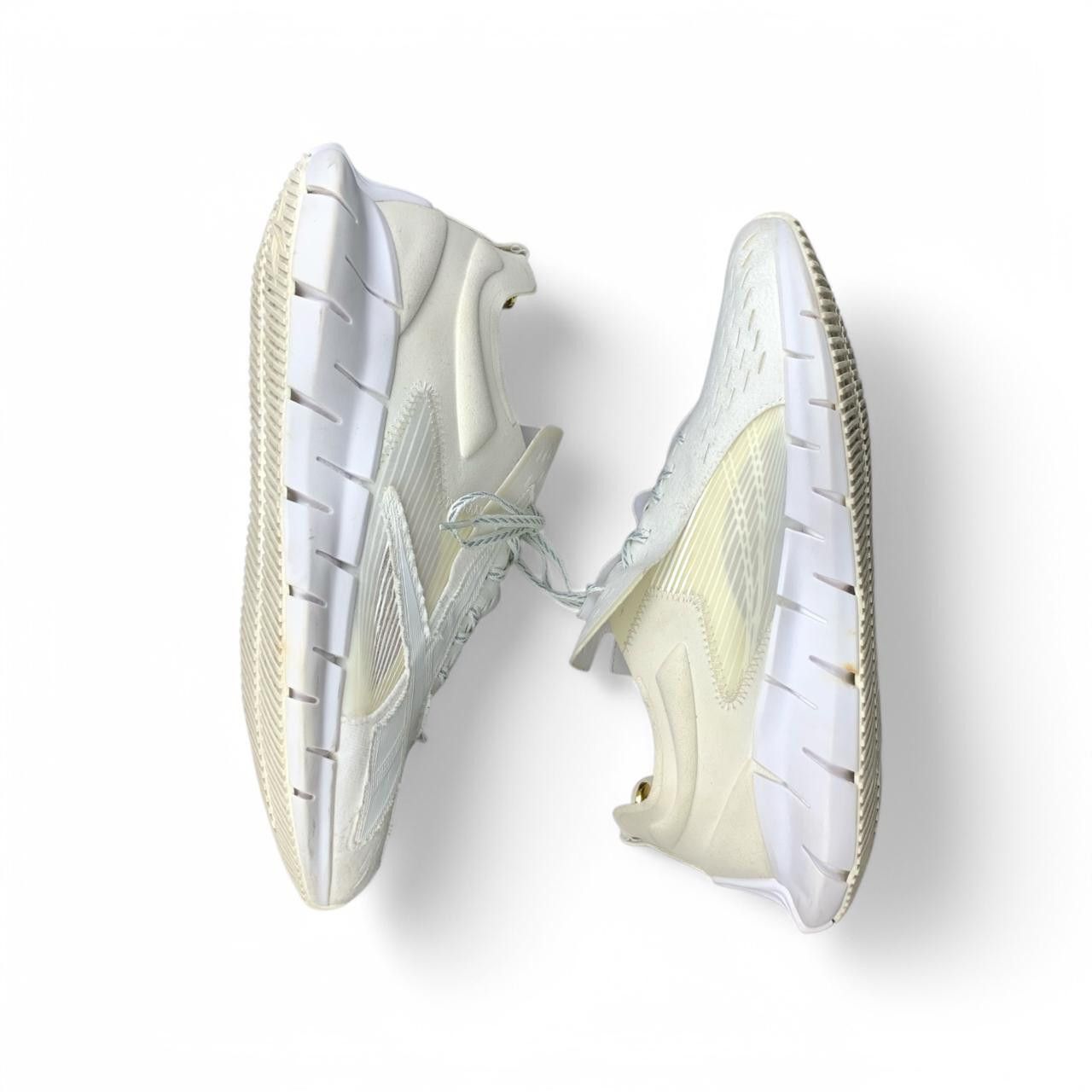 Maison Margiela × Reebok Reebok x Maison Margiela Trainers Size US 10 / EU 43 - 13 Thumbnail