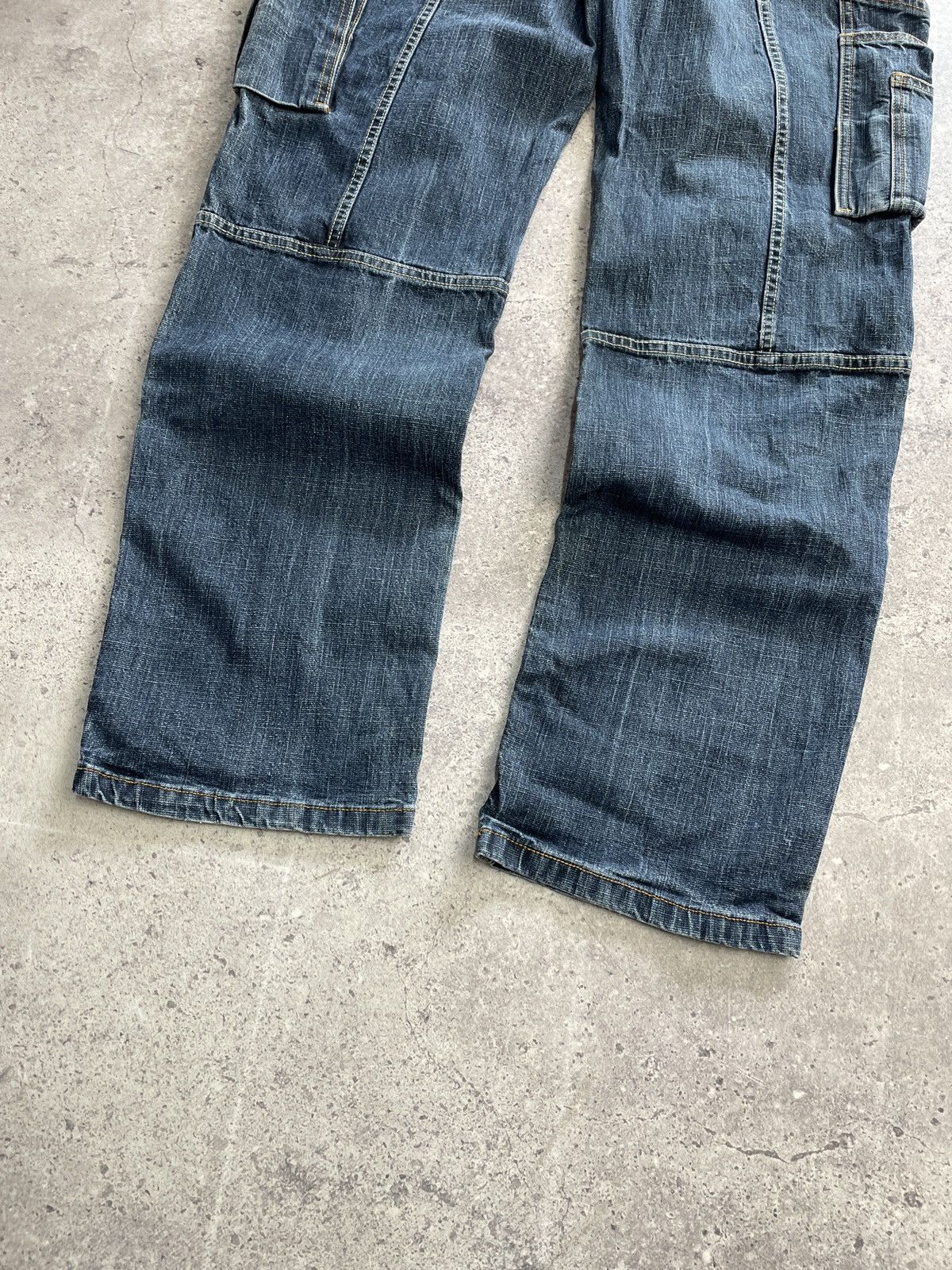 Diesel Vintage 00s Distressed Avant Garde Diesel Cargo Jeans Pants Size US 33 - 9 Thumbnail