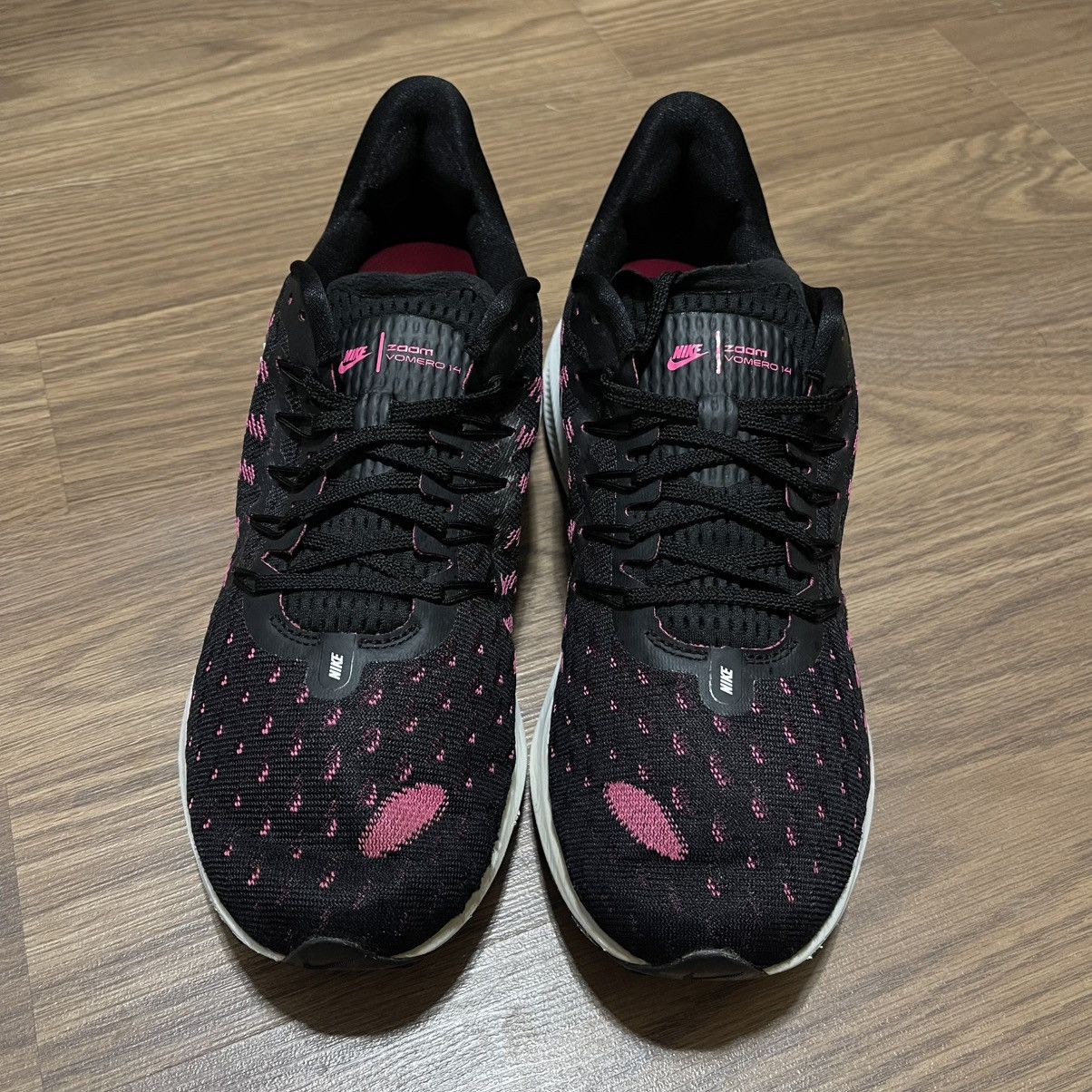 Nike Nike Air Zoom Vomero 14 Size 9 Black Pink React Size US 9 / EU 42 - 4 Thumbnail