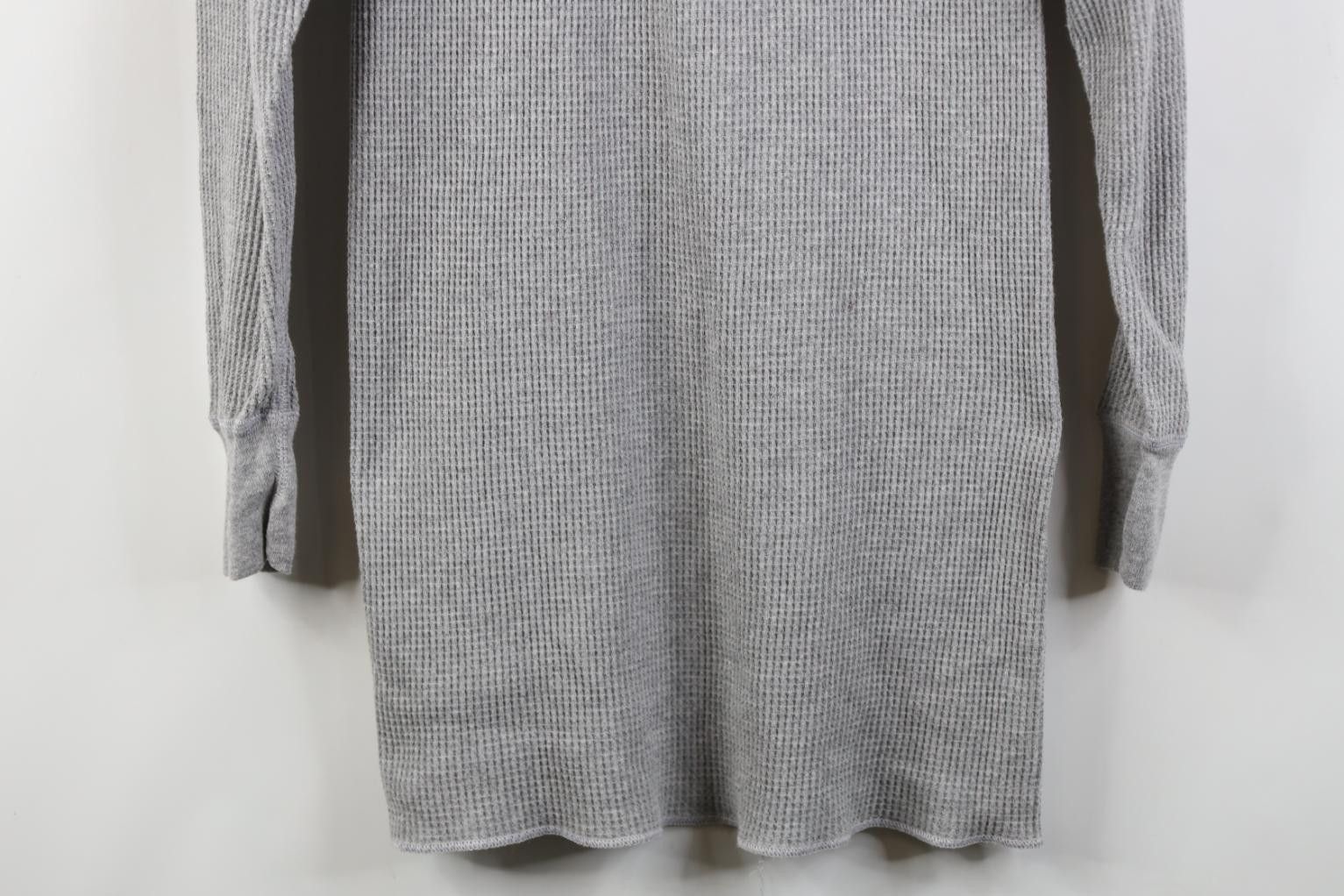 Vintage Vintage 90s Streetwear Waffle Knit Henley T-Shirt Gray Size US XL / EU 56 / 4 - 3 Thumbnail