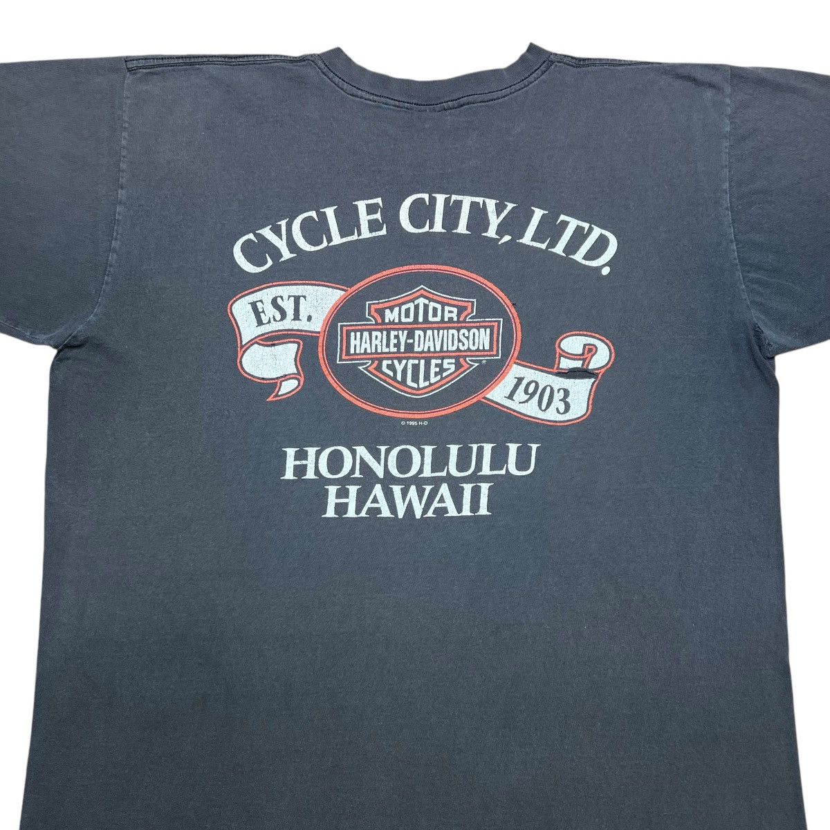 Harley Davidson × Vintage 1995 Harley Davidson Motorcycle Honolulu Hawaii Graphic Tee Size US XL / EU 56 / 4 - 12 Thumbnail