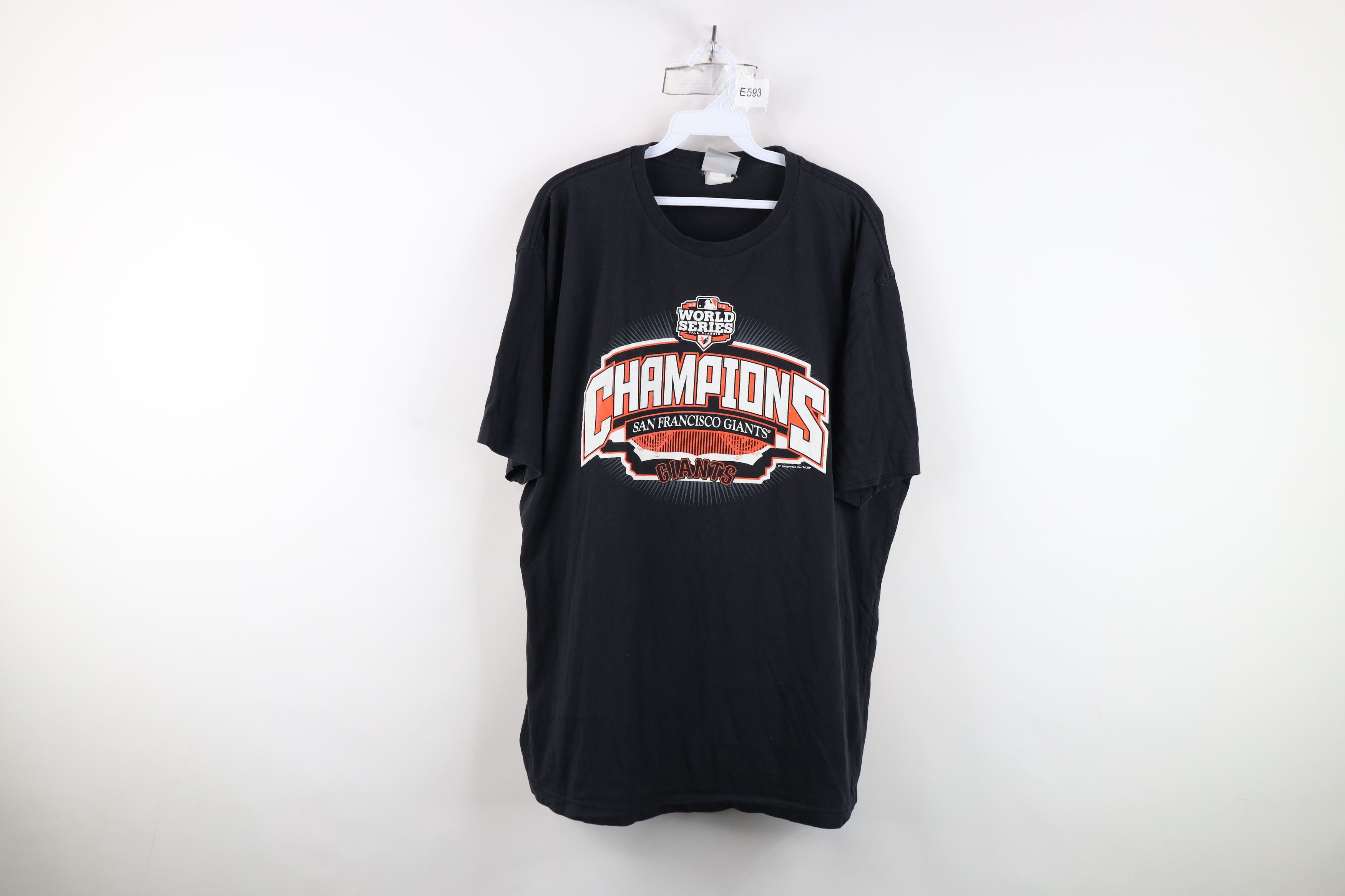 Vintage Vintage Y2K World Series Champs San Francisco Giants T-Shirt Size US XL / EU 56 / 4 - 1 Thumbnail