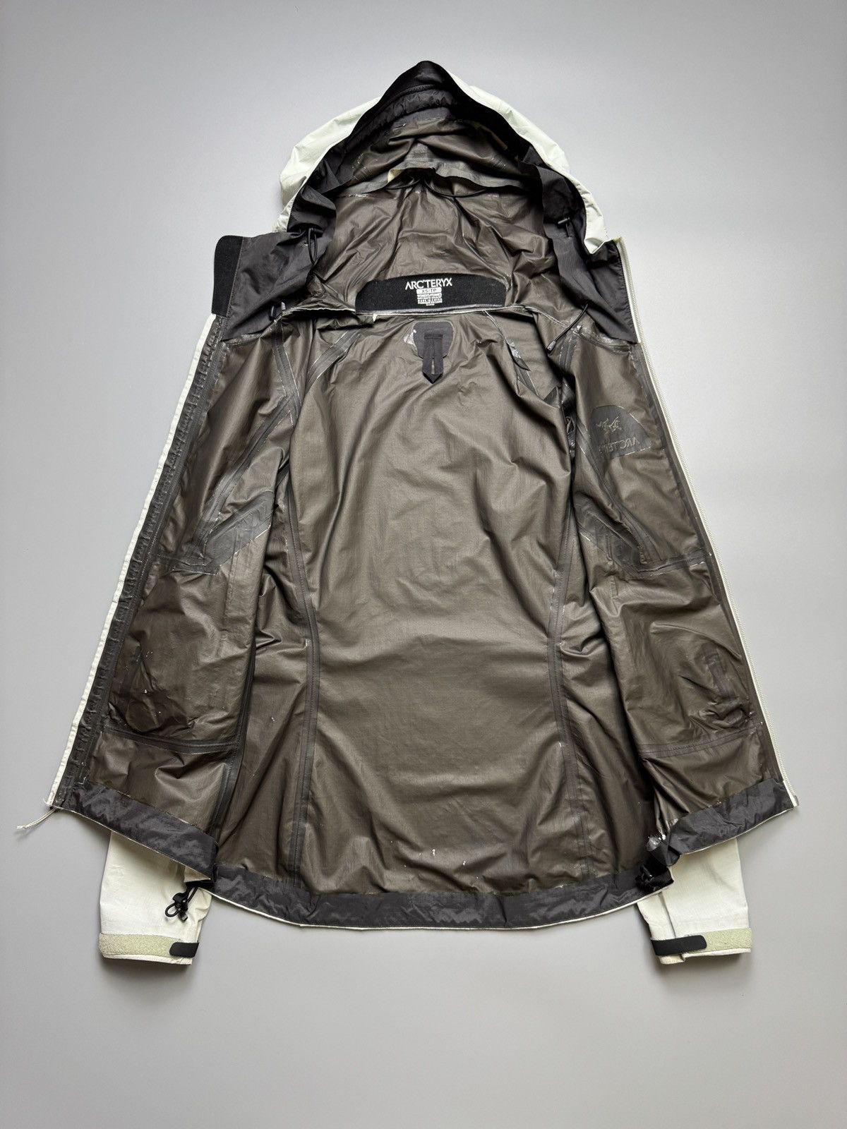 Arc'teryx Arcteryx - Mint Green Women’s Beta SL - Jacket Size XS / US 0-2 / IT 36-38 - 3 Thumbnail