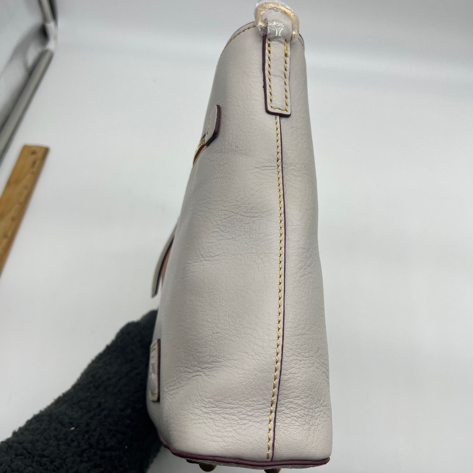 Dooney & Bourke Dooney & Bourke Florentine Zip Crossbody Handbags Ecru Size ONE SIZE - 9 Thumbnail