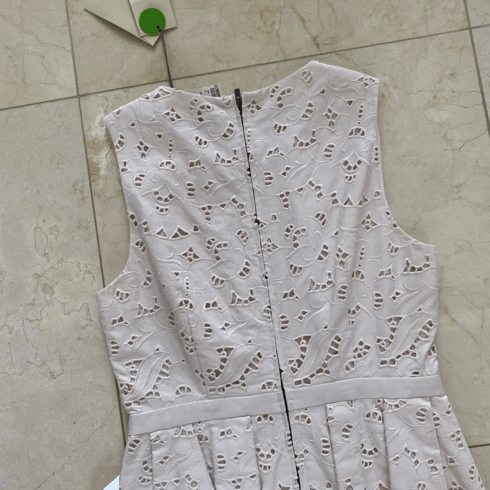 Stella McCartney Stella McCartney Eyelet Lace Dress — Minimal Luxury Size XL / US 12-14 / IT 48-50 - 2 Thumbnail