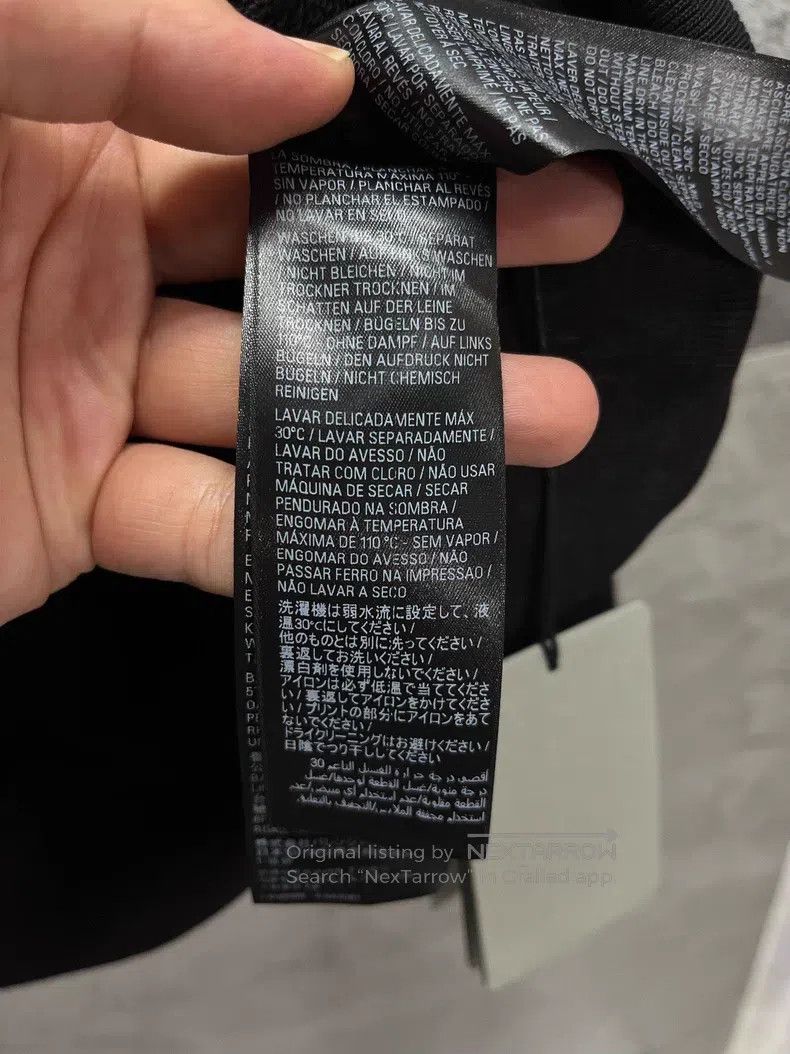 Balenciaga Balenciaga Lettering Logo Distressed Hooded Sweater Size US S / EU 44-46 / 1 - 7 Thumbnail
