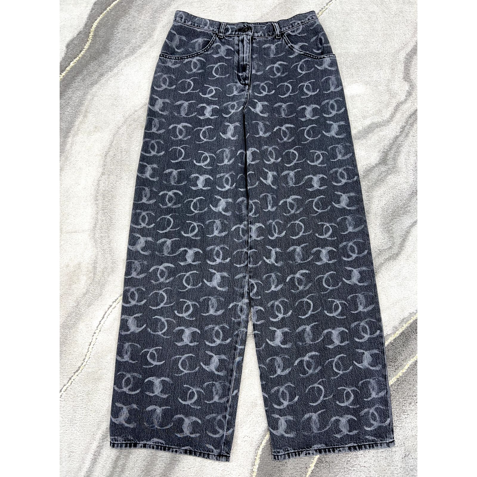 Chanel Chanel White CC Printed Logo Baggy Oversized Jeans 36 Size 26" / US 2 / IT 38 - 4 Thumbnail