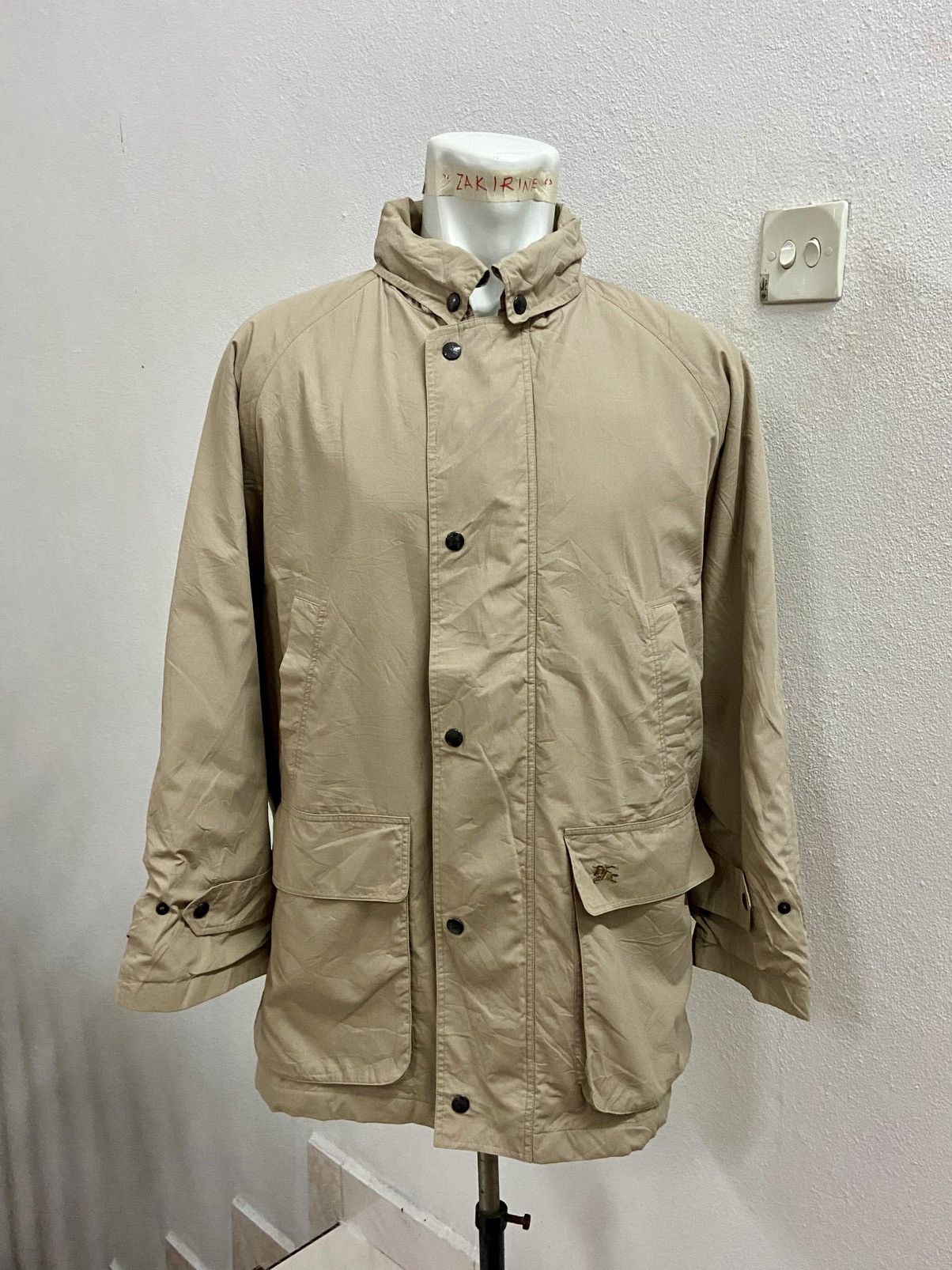 Burberry VINTAGE BURBERRY JACKET Size US L / EU 52-54 / 3 - 1 Thumbnail