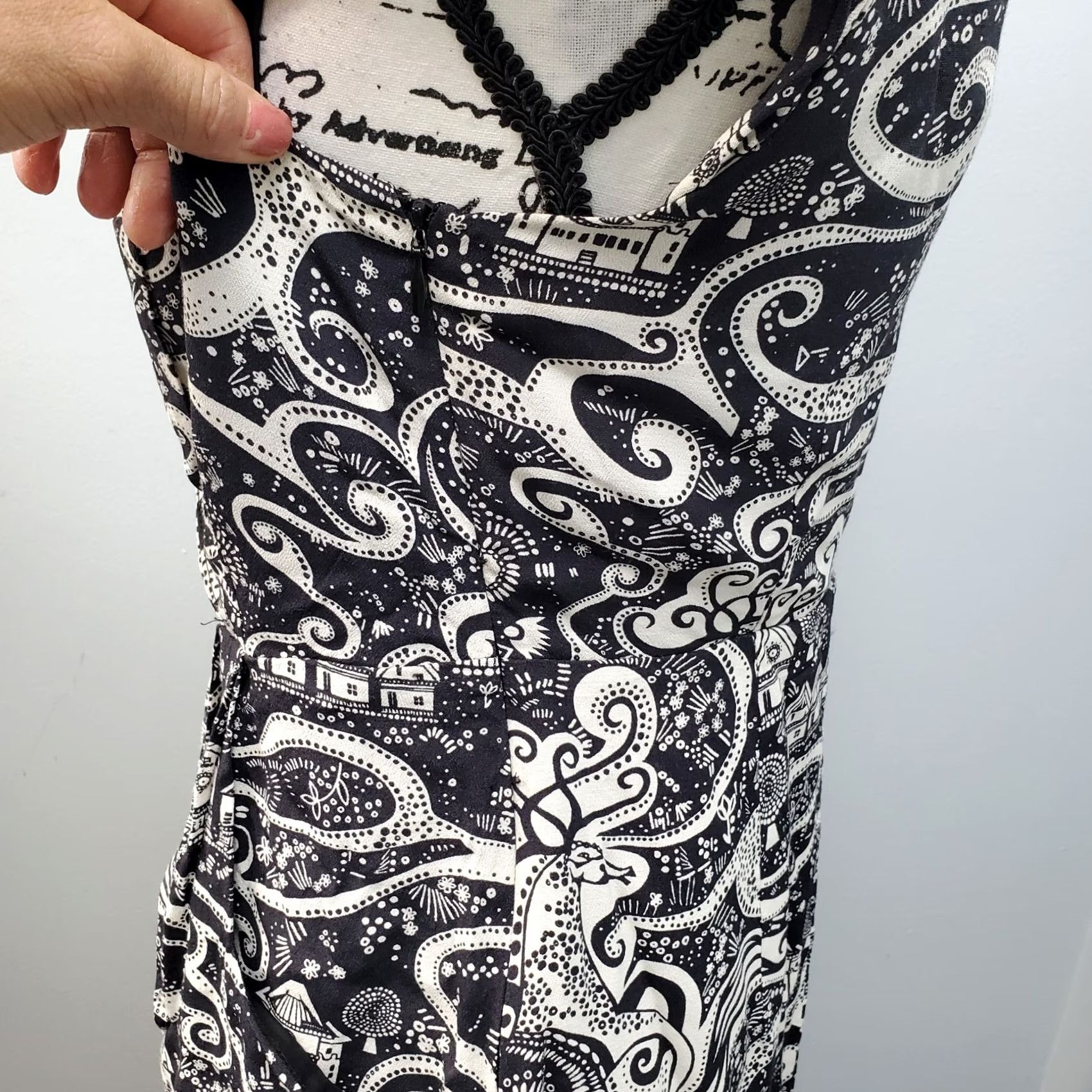 Soeur Moulinette Soeurs Shift Dress Womens 6 Black White Geo Print Sleeveless Back Zip Size M / US 6-8 / IT 42-44 - 5 Thumbnail